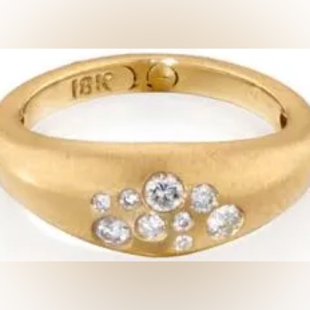Elizabeth Moore. REDUCED! Buy Now! 18K Satin Finish Pinkie. Diamond Scattered. - Picture 2 of 7